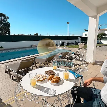 Bea By Sunny Deluxe Ferienhaus